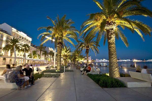 Apartment Petra In The Center Of The Split Exterior foto